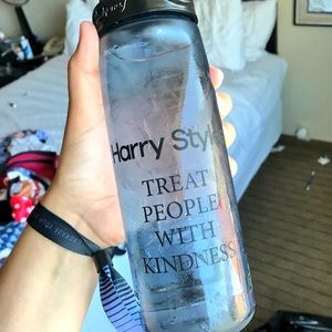 Harry Styles Treat People With Kindness Bottle